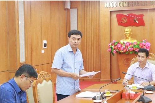 Nước sông Cầu lên cao, huyện Hiệp Hòa lên phương án khẩn cấp chống lụt