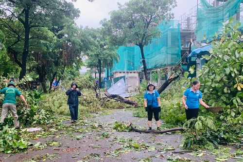 Quận Thanh Xuân: 'tương thân, tương ái', tích cực khắc phục hậu quả bão số 3
