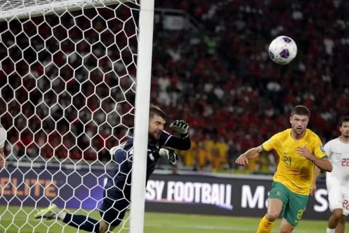 Vòng loại World Cup: Thủ môn nhập tịch giúp Indonesia tạo bất ngờ lớn, Trung Quốc thua ngược dù đá hơn người