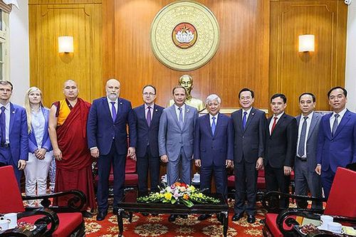 Giữ gìn và làm sâu sắc hơn mối quan hệ hữu nghị, hợp tác Việt Nam-Liên bang Nga