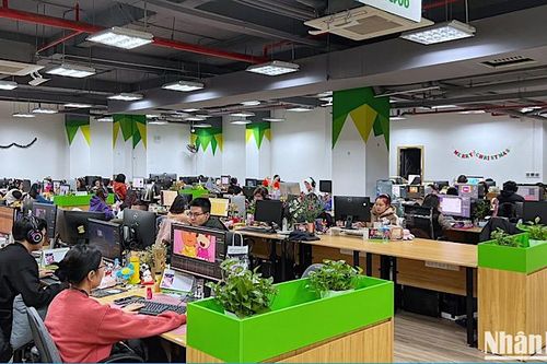 Tống đạt văn bản tố tụng tới bị đơn eOne trong vụ tranh chấp bản quyền hoạt hình Wolfoo