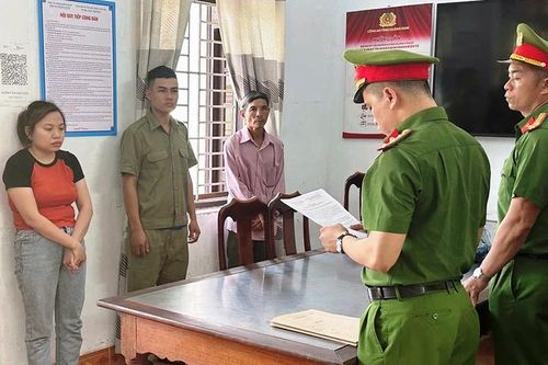 Khởi tố, bắt tạm giam một đối tượng bán vàng giả, chiếm đoạt tài sản