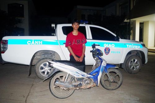 Bắt 'đá xế' vùng cao