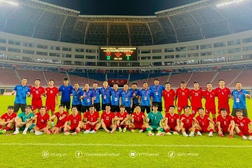 Đình Bắc lóe sáng, U22 Việt Nam thắng U22 Malaysia