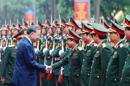 Tổng Bí thư, Chủ tịch nước Tô Lâm dự Lễ kỷ niệm 50 năm Ngày truyền thống Tổng cục Kỹ thuật (Bộ Quốc phòng)