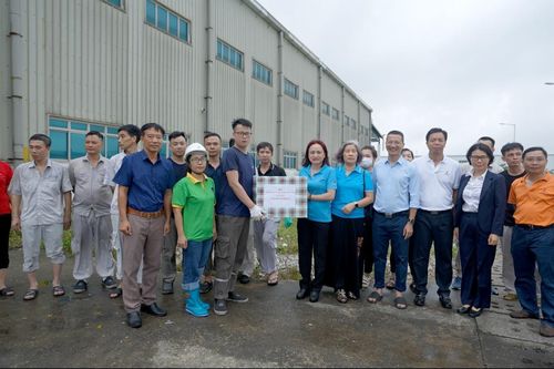 CĐ DKVN thăm hỏi, động viên NLĐ Dầu khí chịu ảnh hưởng của cơn bão số 3 tại Hải Phòng
