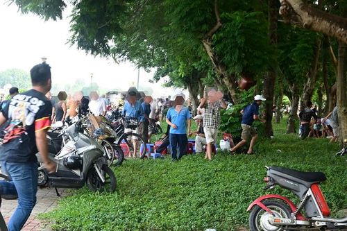 Công an quận Ngô Quyền vây bắt hàng chục 'con bạc' tại công viên An Biên