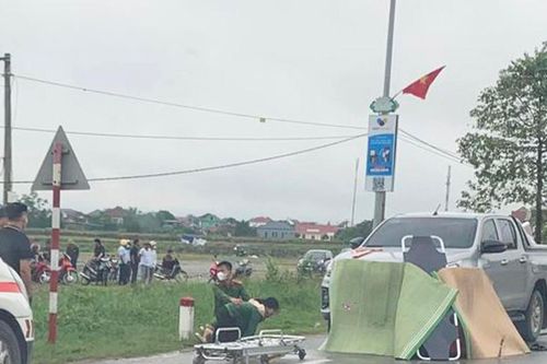 Va chạm với ô tô trên Quốc lộ 46, người đàn ông không qua khỏi