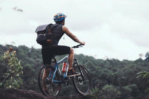 Vì sao đạp xe là bài tập đặc biệt tốt cho nam giới?