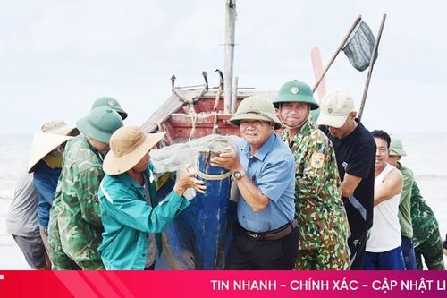 Sẵn sàng cứu nạn, cứu hộ với tinh thần 'Phía trước là Nhân dân'