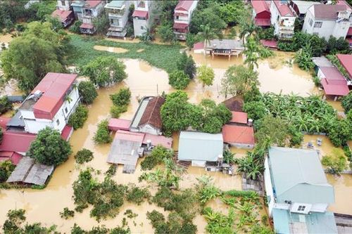 Hàng nghìn hộ dân huyện Cẩm Khê (Phú Thọ) bị nhấn chìm trong nước