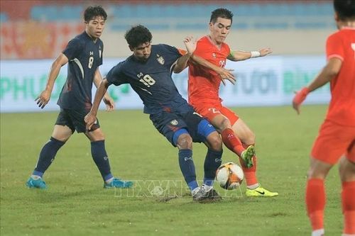 Giao hữu bóng đá quốc tế LPBank 2024: Đội tuyển Việt Nam thua 1-2 trước đội tuyển Thái Lan