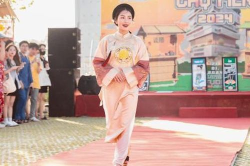 Nhan sắc như idol Hàn Quốc của nữ sinh Trường Đại học FPT