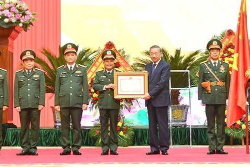 Tổng Bí thư, Chủ tịch nước Tô Lâm trao Huân chương Hồ Chí Minh cho Tổng cục Kỹ thuật