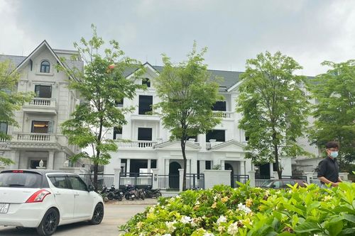Ngân hàng rao bán 2 biệt thự tại khu đô thị Ciputra, giảm giá cực mạnh