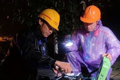 Trên 6.200 điểm mất liên lạc di động, Viettel cử gần 500 đội ứng cứu thông tin