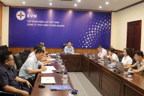 Đoàn Bộ Công Thương làm việc với Thủy điện Tuyên Quang về công tác vận hành xả lũ trong mùa mưa bão