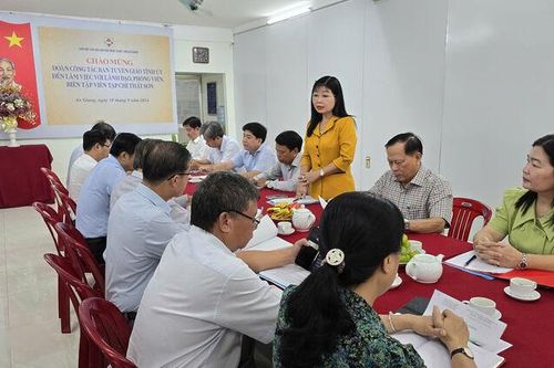 Ban Tuyên giáo Tỉnh ủy làm việc với Tạp chí Thất Sơn