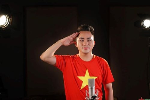 Ca sĩ Tùng Dương hoãn ra mắt MV, kêu gọi bạn bè ủng hộ nhân dân vùng bão lũ