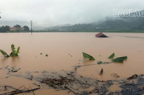 Chưa tìm thấy 10 người mất tích tại huyện Bát Xát