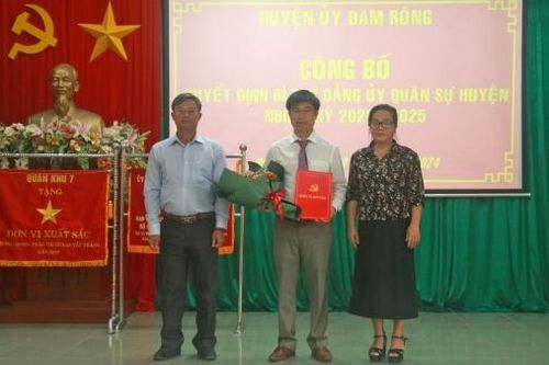 Đam Rông: Công bố quyết định chỉ định Bí thư Đảng ủy Quân sự huyện