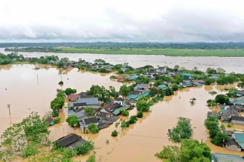 Người dân Đất Tổ hướng về Hạ Hòa