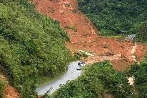 Cao Bằng: Tìm thấy 9 thi thể nạn nhân bị vùi lấp