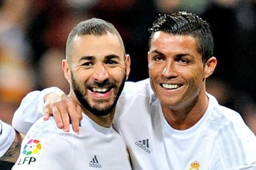 Phản ứng của Benzema khi bị Ronaldo hạ thấp