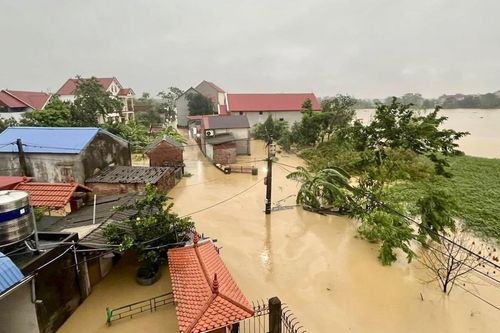 Huyện Sóc Sơn: vùng dân cư ven sông Cầu, sông Cà Lồ chìm trong biển nước