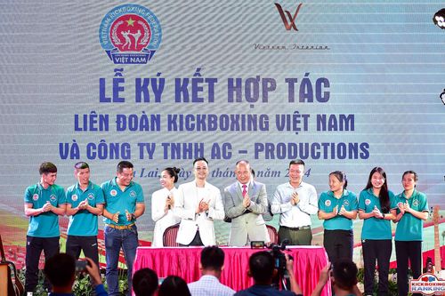 Phát triển bộ môn Kickboxing Việt Nam