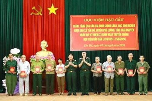 Giúp đúng việc dân cần, dân mong