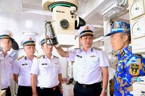 Vùng 1 Hải quân: Thực hiện hiệu quả phong trào phát huy sáng kiến, cải tiến kỹ thuật