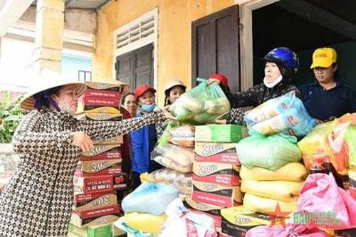 Kết nối yêu thương hướng về đồng bào chịu ảnh hưởng do bão lụt
