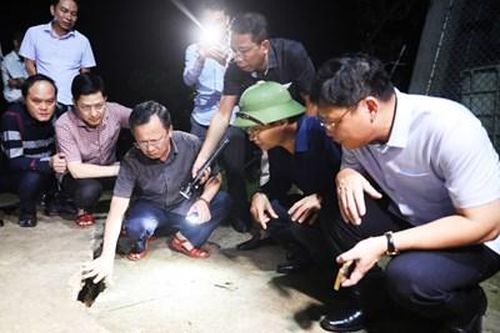Quảng Ninh: Di dời khẩn cấp trong đêm 136 hộ dân nằm trong vùng có nguy cơ sạt lở đất