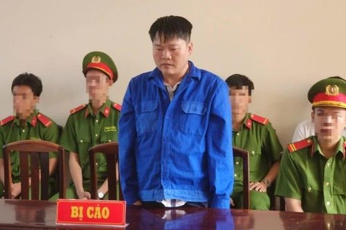 Nhiều lần đốt nhà người thân của ' vợ hờ' lĩnh án 12 năm tù