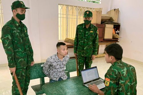 Phối hợp bắt giữ đối tượng bị truy nã lẩn trốn tại Campuchia