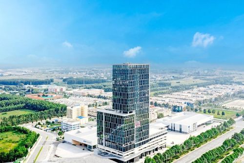 Bình Dương phấn đấu vào 'top' đầu cả nước về chuyển đổi số