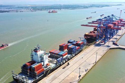 Cảng Hải Phòng, Quảng Ninh hoạt động trở lại sau bão