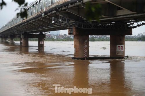 Hà Nội: Phát Lệnh báo động lũ trên sông Đà đoạn qua Ba Vì và Sơn Tây