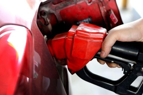Nhu cầu sản phẩm dầu mỏ của Trung Quốc bắt đầu giảm từ mức đỉnh điểm năm 2023