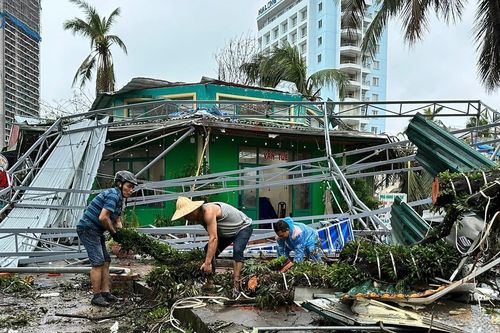 Cảnh tan hoang chưa từng thấy ở khu du lịch Bãi Cháy