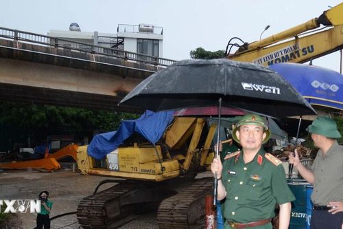 Bộ Tư lệnh Thủ đô Hà Nội sẵn sàng các phương án giúp dân phòng chống ngập lụt