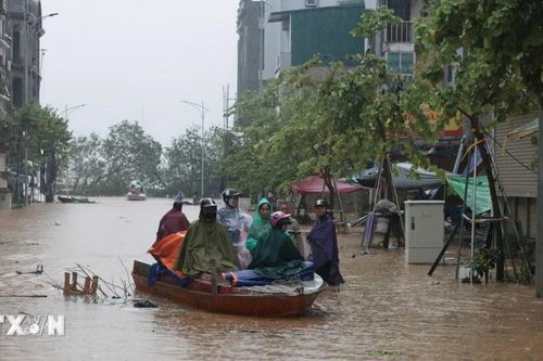 Mưa chồng lên lũ, Hà Nội gồng mình chống đỡ