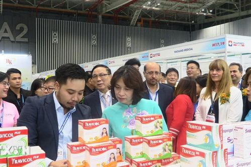 Gần 1.000 gian hàng tham gia Triển lãm Y tế quốc tế Việt Nam 2024