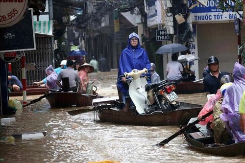 Mưa chồng lên lũ, Hà Nội gồng mình chống đỡ