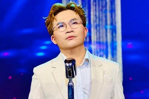 Nghệ sĩ Đại Nghĩa bán vàng, chung tay chia sẻ với người dân vùng lũ