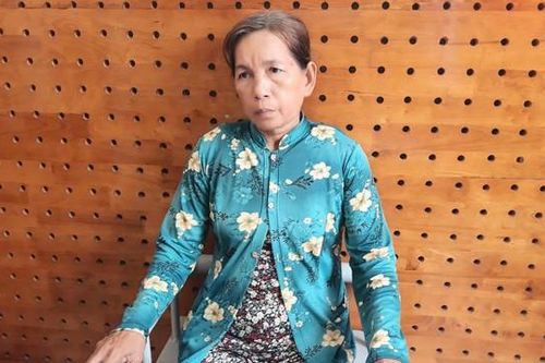 Bắt 2 phụ nữ cản trở khai thác cát phục vụ cao tốc