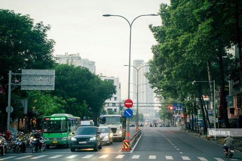 Tp.HCM cấm xe lưu thông vào đường Lê Lợi trong 5 ngày