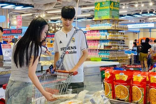 Không tích trữ quá mức cần thiết để ưu tiên khu vực lũ