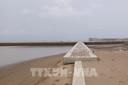 Kè ngầm chắn sóng tại Sóc Trăng giảm nguy cơ xâm thực do sóng biển